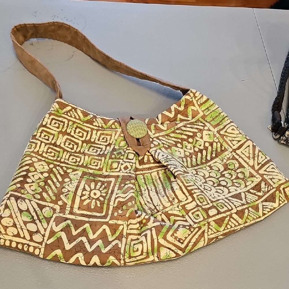 Boho Chic Patterned Shoulder Bag - image 1